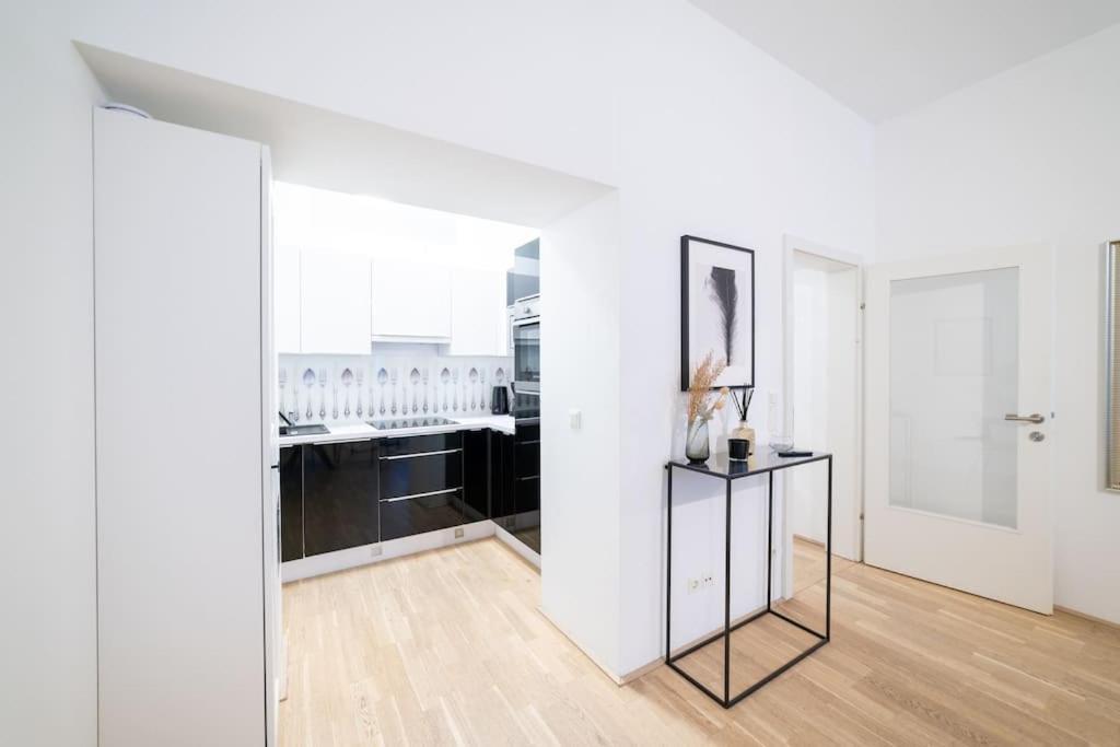 Beautiful Apartment In Vienna'S Heart 1B Zewnętrze zdjęcie